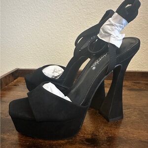 Shoe Dazzle Heels
